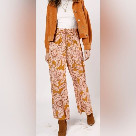 NWT Band of The Free Women’s Pull On Gold Floral Wide Leg Pants - Size Medium - Picture 1 of 9